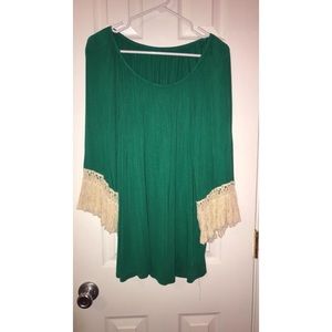 Green fringe sleeve blouse